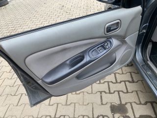 bontott NISSAN ALMERA II Bal első Ajtóhatároló