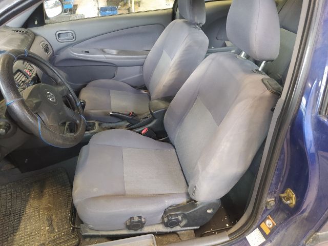 bontott NISSAN ALMERA II Bal első Ajtózár