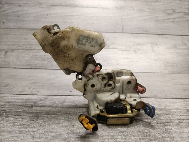 bontott NISSAN ALMERA II Bal első Ajtózár