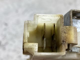 bontott NISSAN ALMERA II Bal első Ajtózár