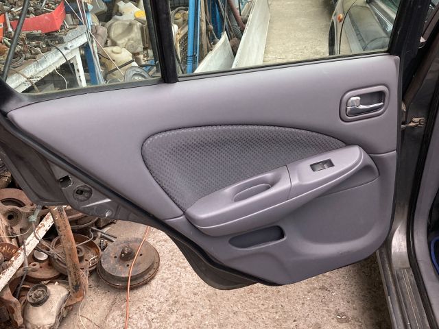 bontott NISSAN ALMERA II Bal első Biztonsági Öv