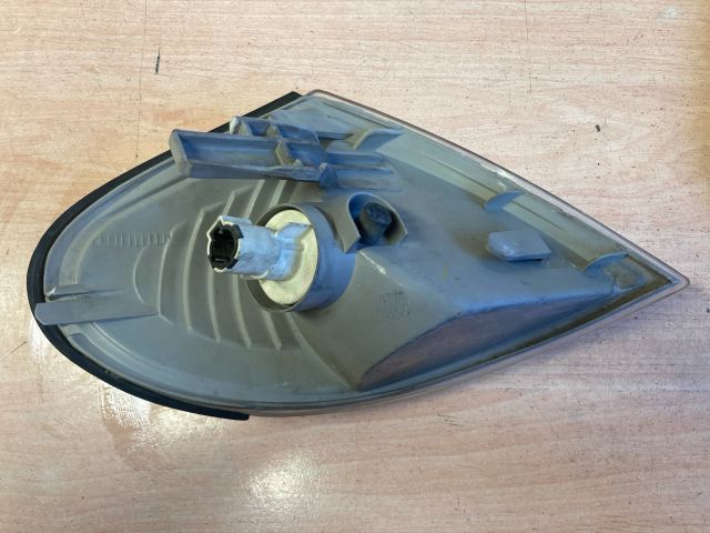 bontott NISSAN ALMERA II Bal első Irányjelző