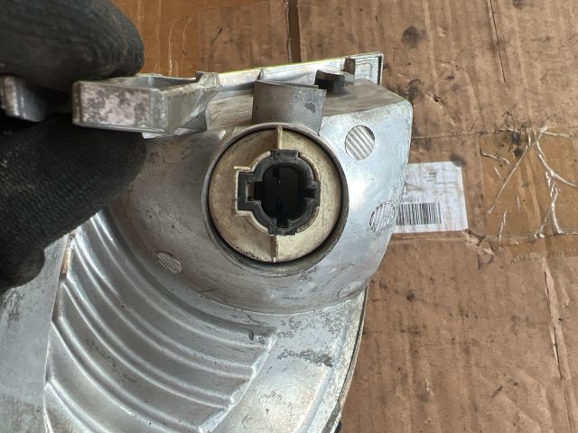 bontott NISSAN ALMERA II Bal első Irányjelző