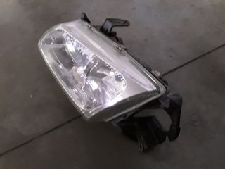 bontott NISSAN ALMERA II Bal Fényszóró