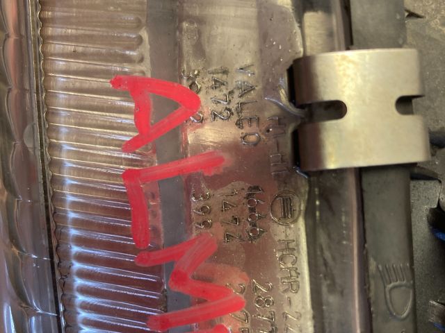 bontott NISSAN ALMERA II Bal Fényszóró