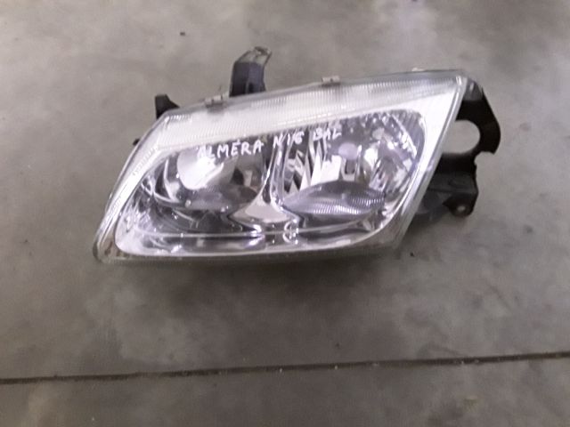bontott NISSAN ALMERA II Bal Fényszóró