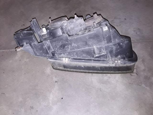 bontott NISSAN ALMERA II Bal Fényszóró