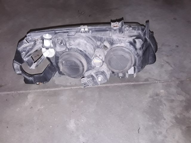 bontott NISSAN ALMERA II Bal Fényszóró