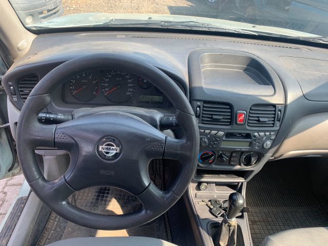 bontott NISSAN ALMERA II Bal Fényszóró