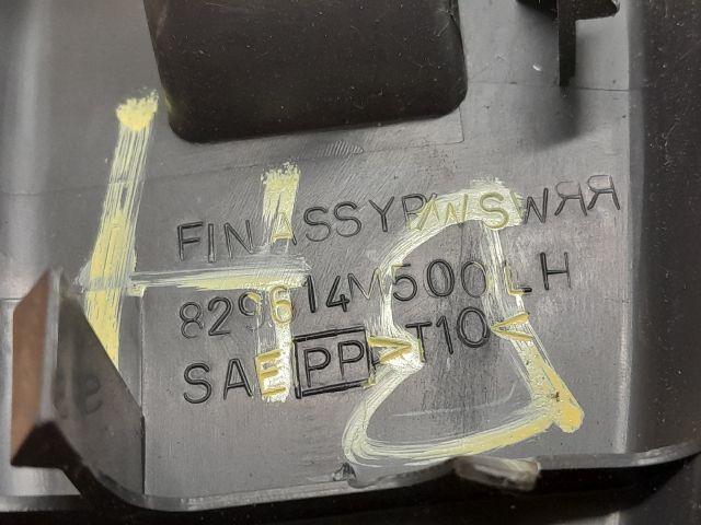 bontott NISSAN ALMERA II Bal hátsó Ablakemelő Kapcsoló