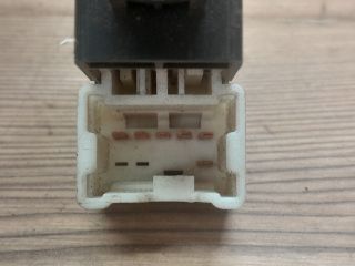 bontott NISSAN ALMERA II Bal hátsó Ablakemelő Kapcsoló