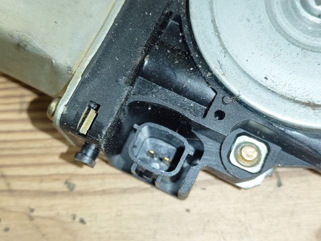 bontott NISSAN ALMERA II Bal hátsó Ablakemelő Szerkezet (Elektromos)