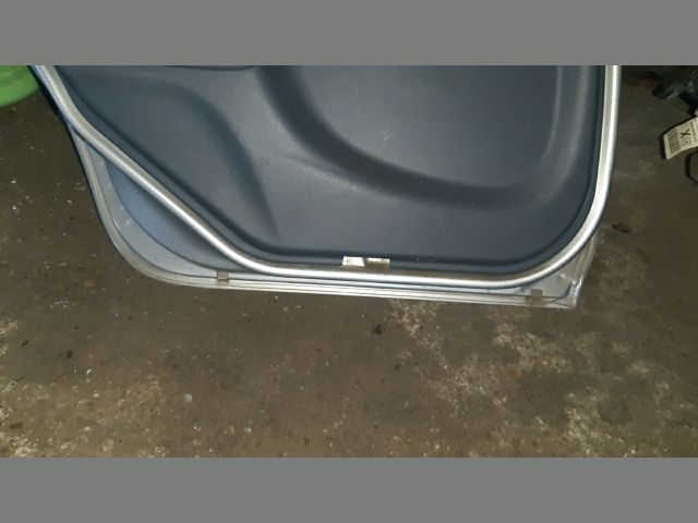 bontott NISSAN ALMERA II Bal hátsó Ajtó (Részeivel)