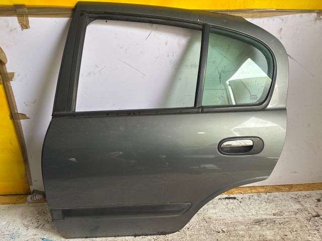 bontott NISSAN ALMERA II Bal hátsó Ajtó (Üres lemez)