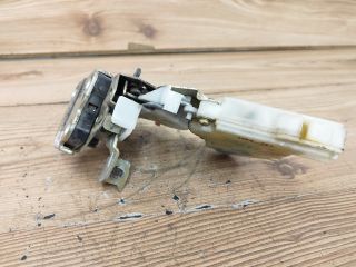 bontott NISSAN ALMERA II Bal hátsó Ajtózár