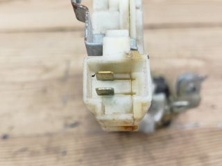 bontott NISSAN ALMERA II Bal hátsó Ajtózár