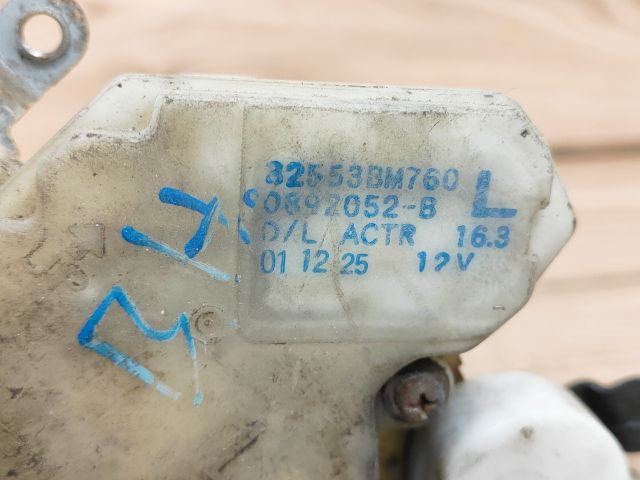 bontott NISSAN ALMERA II Bal hátsó Ajtózár