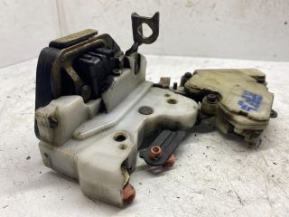 bontott NISSAN ALMERA II Bal hátsó Ajtózár