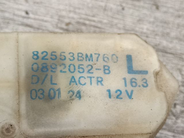 bontott NISSAN ALMERA II Bal hátsó Ajtózár