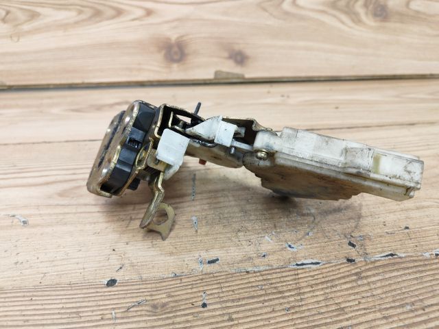 bontott NISSAN ALMERA II Bal hátsó Ajtózár