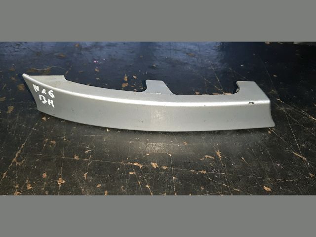 bontott NISSAN ALMERA II Bal Hátsó Lámpa Bajusz Díszléc