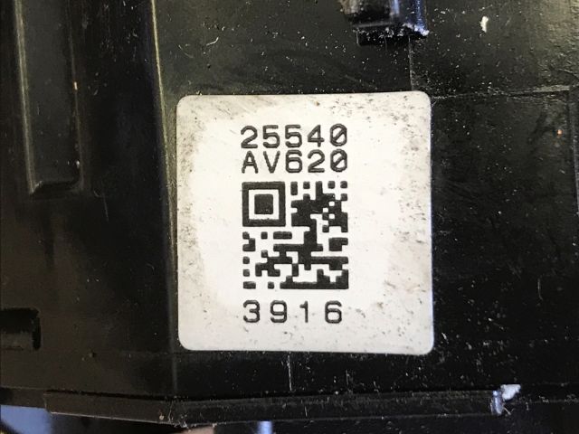 bontott NISSAN ALMERA II Bal Kormánykapcsoló Irányjelző