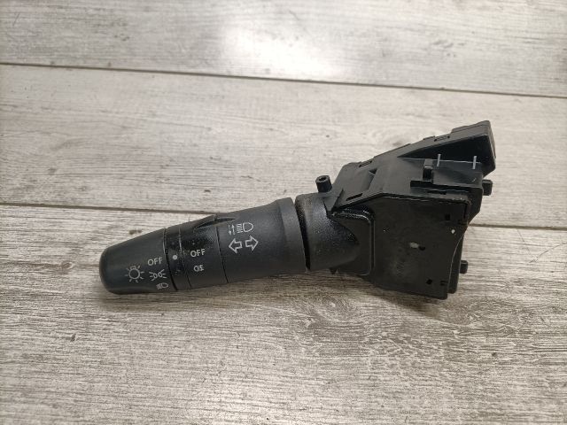 bontott NISSAN ALMERA II Bal Kormánykapcsoló Irányjelző