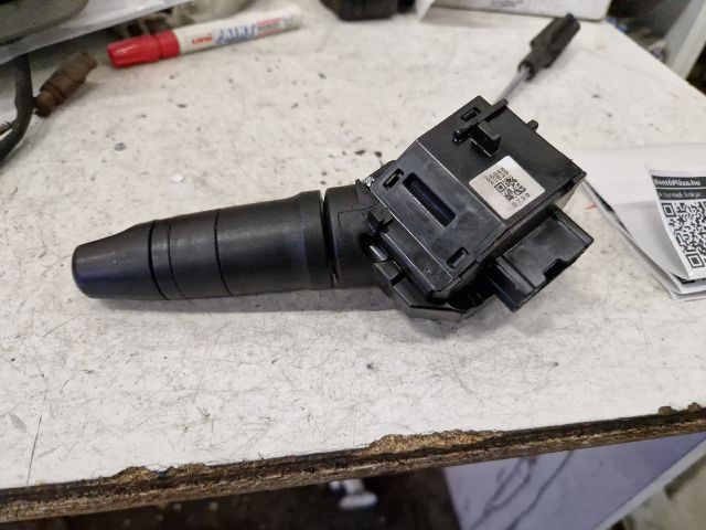 bontott NISSAN ALMERA II Bal Kormánykapcsoló Irányjelző