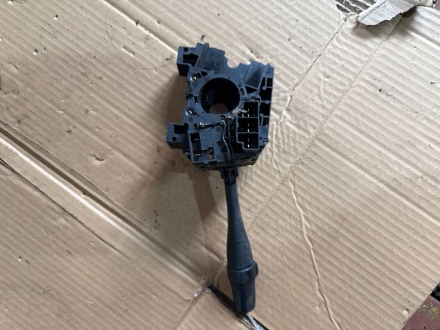 bontott NISSAN ALMERA II Bal Kormánykapcsoló Irányjelző