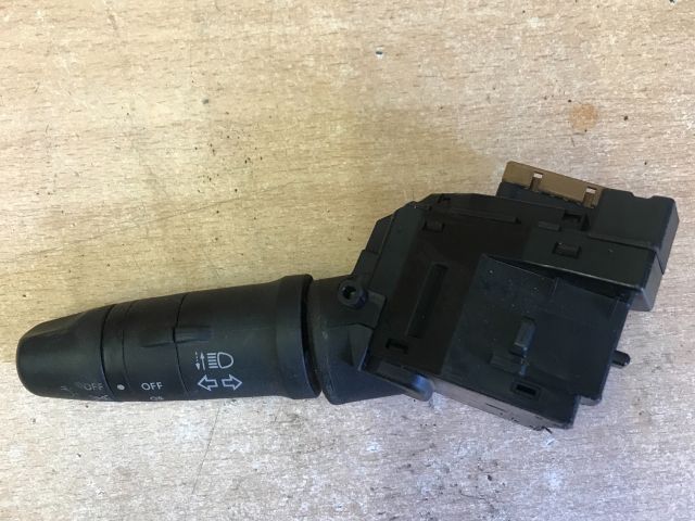 bontott NISSAN ALMERA II Bal Kormánykapcsoló Irányjelző