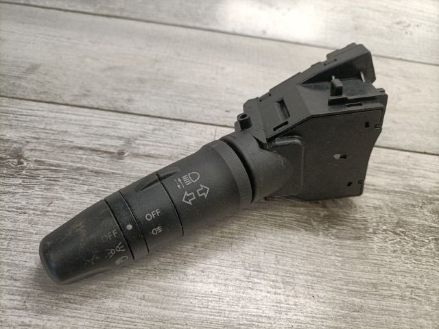 bontott NISSAN ALMERA II Bal Kormánykapcsoló Irányjelző