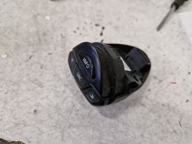 bontott NISSAN ALMERA II Bal Multikormány Kapcsoló