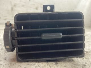 bontott NISSAN ALMERA II Bal Szellőző