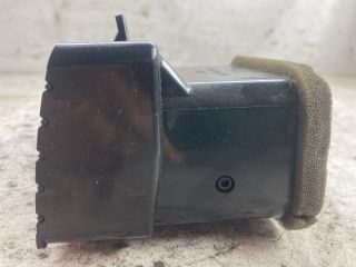 bontott NISSAN ALMERA II Bal Szellőző