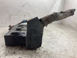 bontott NISSAN ALMERA II Biztosítéktábla Doboz