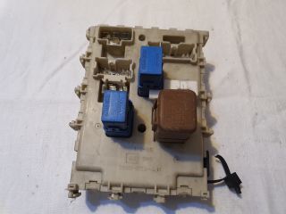 bontott NISSAN ALMERA II Biztosítéktábla Utastér