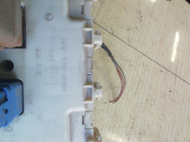 bontott NISSAN ALMERA II Biztosítéktábla Utastér