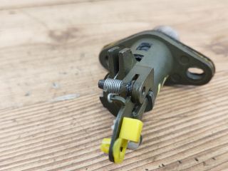 bontott NISSAN ALMERA II Csomagtér Nyitó Kar / Gomb