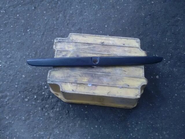 bontott NISSAN ALMERA II Csomagtérajtó Díszléc