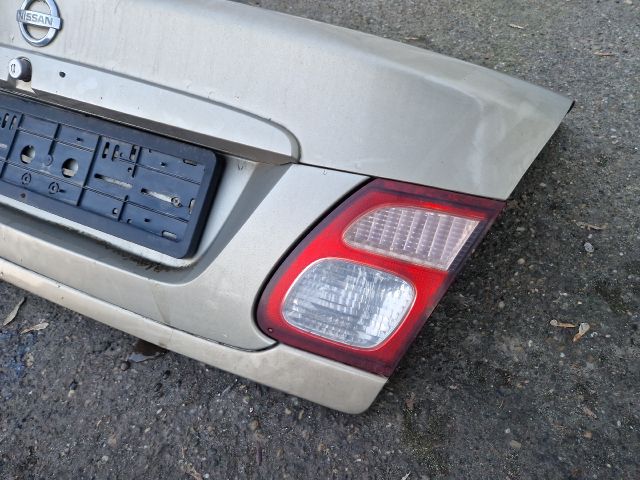 bontott NISSAN ALMERA II Csomagtérajtó (Részeivel)