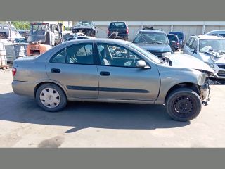bontott NISSAN ALMERA II Csomagtérajtó (Részeivel)