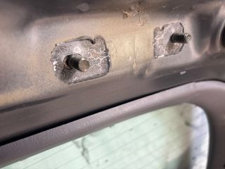 bontott NISSAN ALMERA II Csomagtérajtó (Üres lemez)