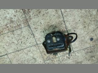 bontott NISSAN ALMERA II Csomagtérajtó Zárszerkezet