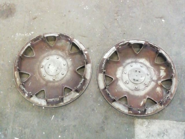 bontott NISSAN ALMERA II Dísztárcsa Pár