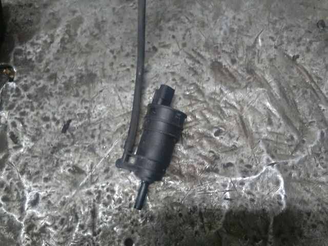 bontott NISSAN ALMERA II Első Ablakmosó Szivattyú