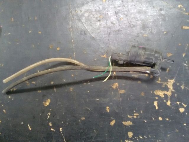 bontott NISSAN ALMERA II Első Ablakmosó Szivattyú