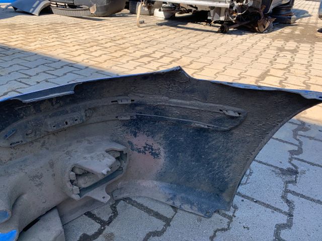 bontott NISSAN ALMERA II Első Lökhárító (Részeivel)