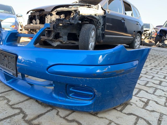 bontott NISSAN ALMERA II Első Lökhárító (Részeivel)