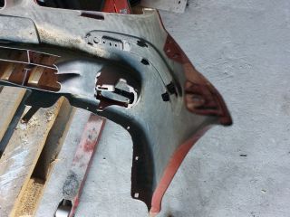 bontott NISSAN ALMERA II Első Lökhárító (Részeivel)