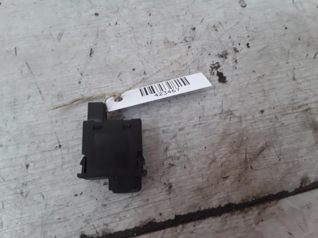 bontott NISSAN ALMERA II Fényszórómagasság Állító Kapcsoló